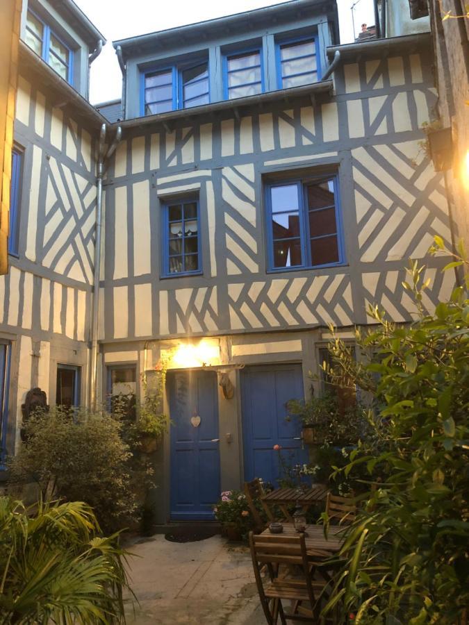 Bed and Breakfast Reglisse et Pain d'Epices Honfleur Exterior foto